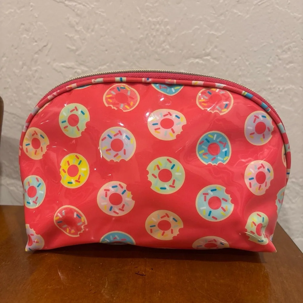Dabney Lee Donut Makeup Bag - Coral‎ Pink